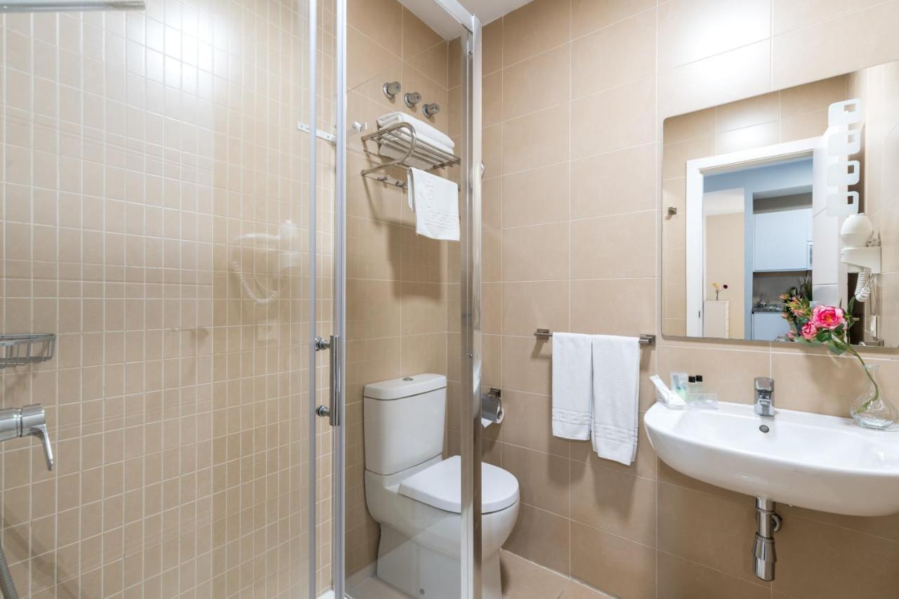 Lumbreras Host Apartment Seville Exterior photo